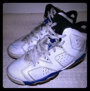Jordan's Retro Blue youth size 6.5